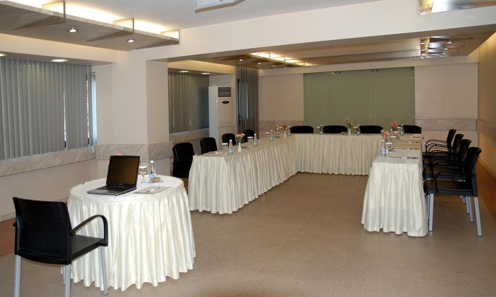 Kaya Prestige Oteli Izmir Exterior foto