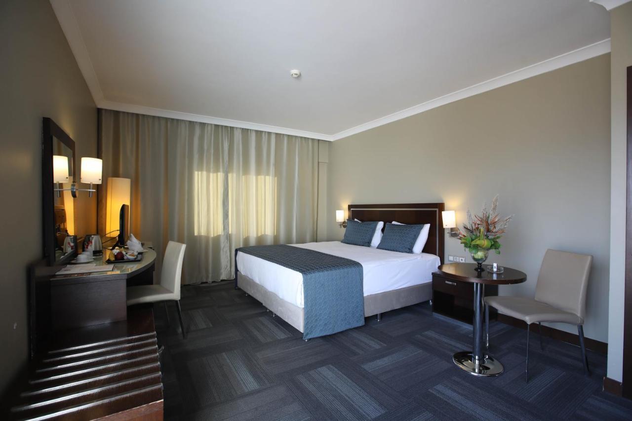 Kaya Prestige Oteli Izmir Exterior foto